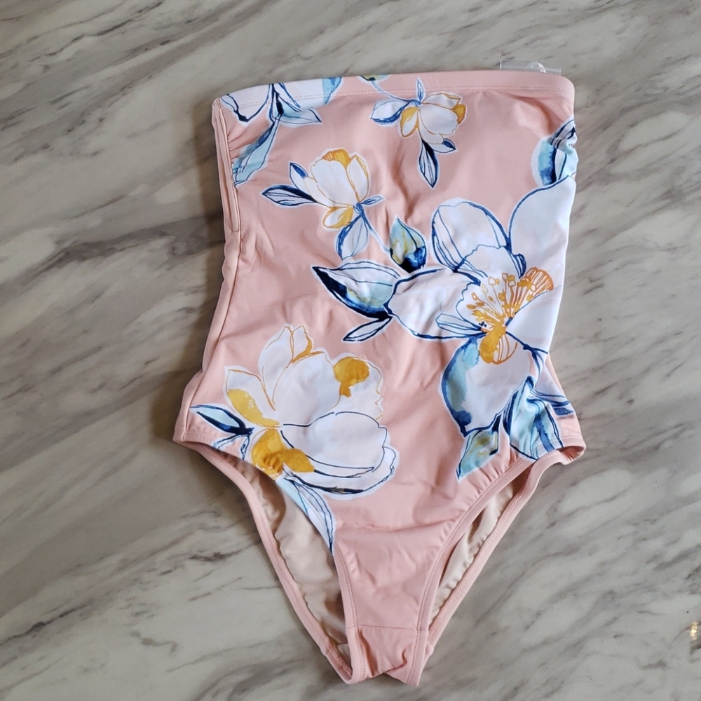 Kona Sol strapless swimsuit NWT